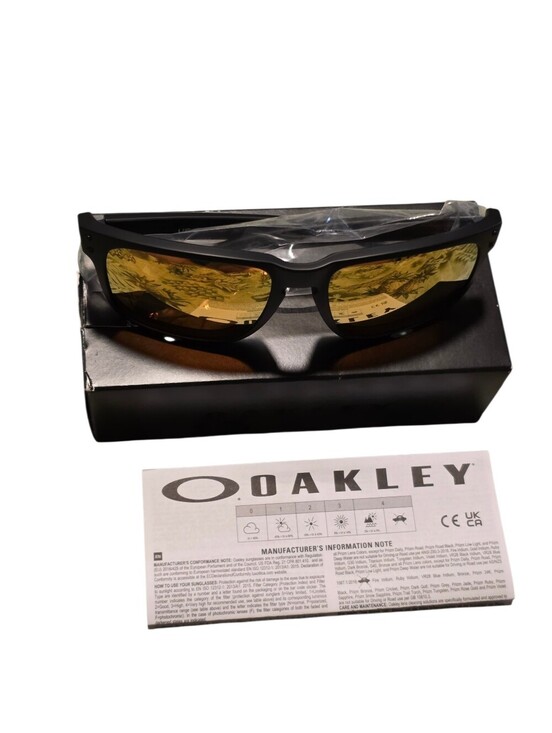 Oakley Other - New Oakley Sunglasses Holbrook XL Unisex Retails $230